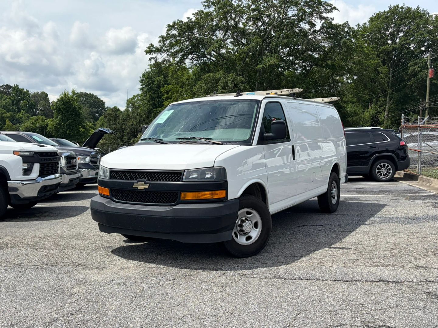 chevrolet express cargo 2019 1GCWGAFP3K1238194 image chevrolet express cargo 2019 1GCWGAFP3K1238194 image